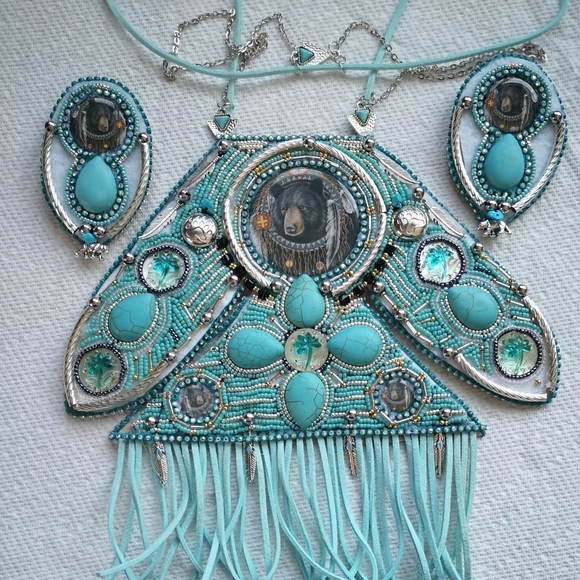 Custom beadwork - Picture 1 of 1